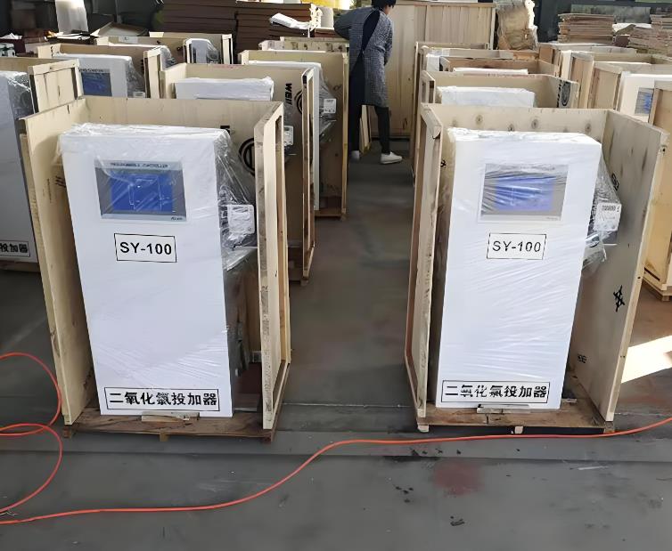 东成镇二氧化氯投加器